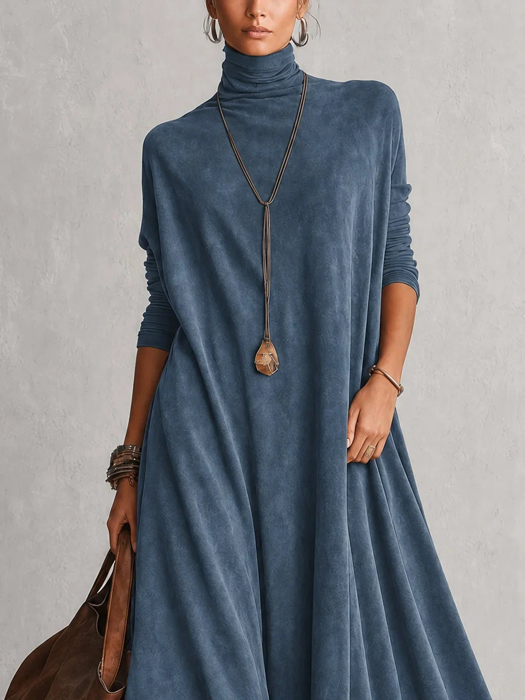 BRUNELLA | Lange Jurk met Suède-effect en Kantzoom
