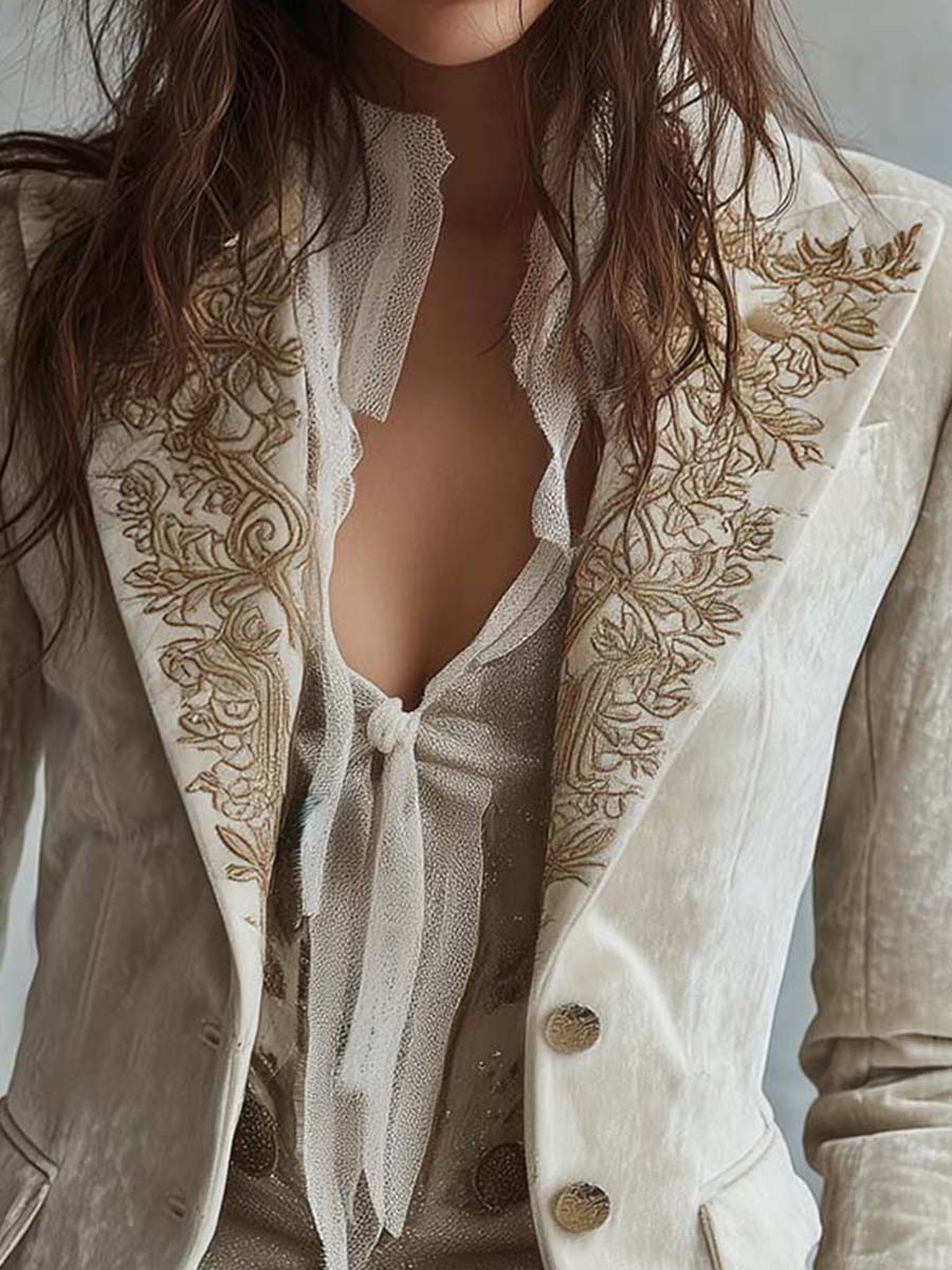 Constance | Ivoor Geborduurde Blazer