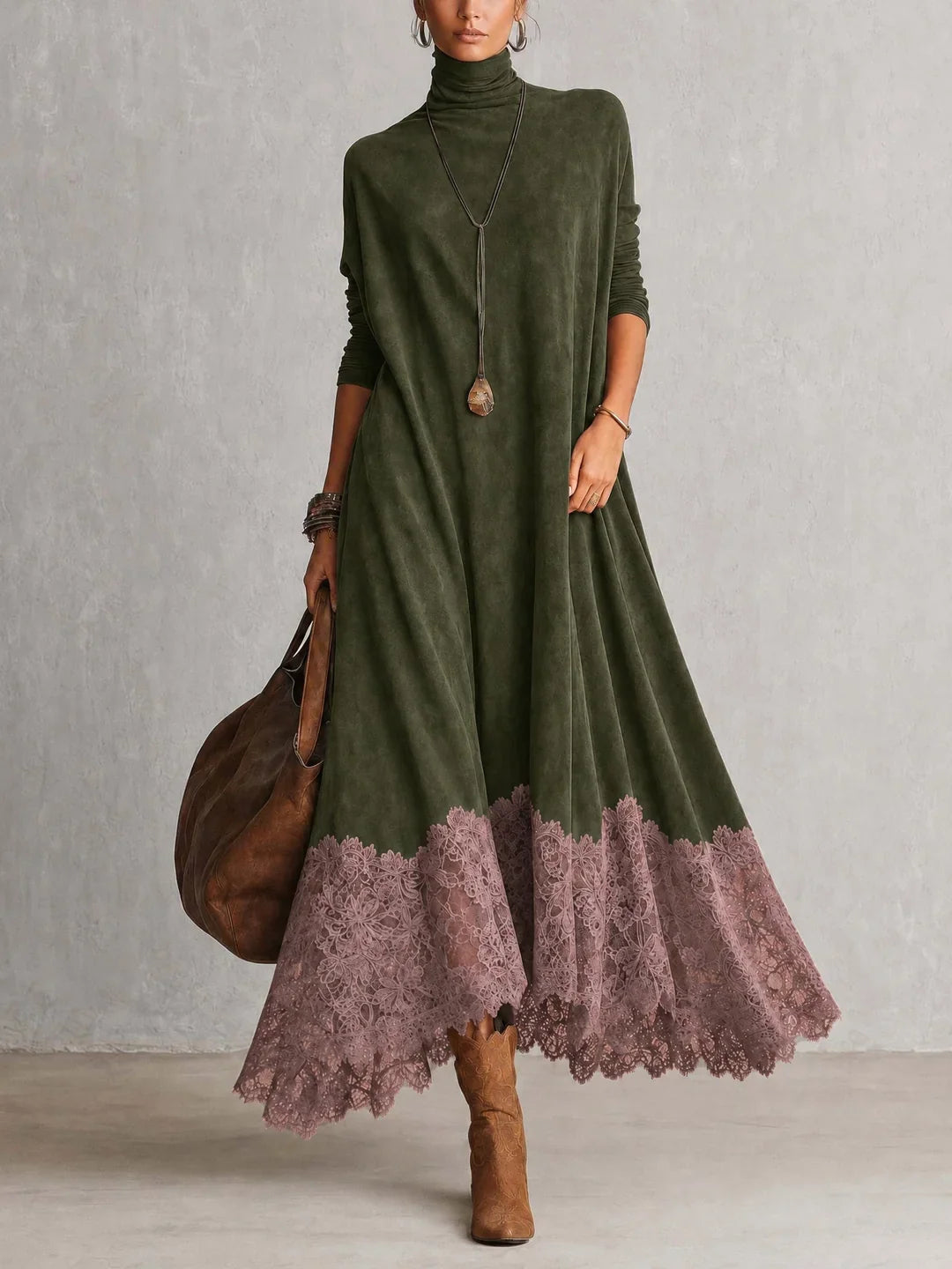 BRUNELLA | Lange Jurk met Suède-effect en Kantzoom