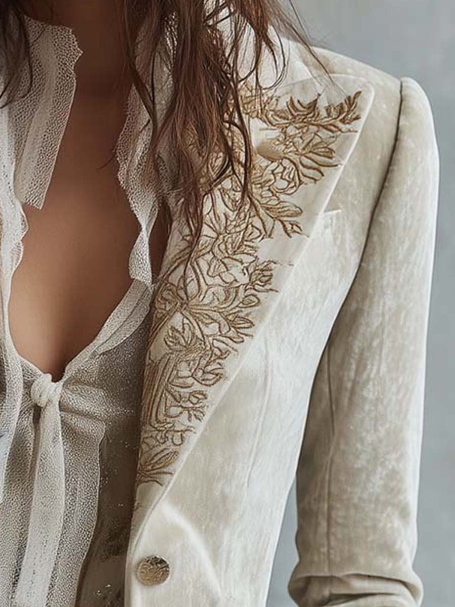 Constance | Ivoor Geborduurde Blazer